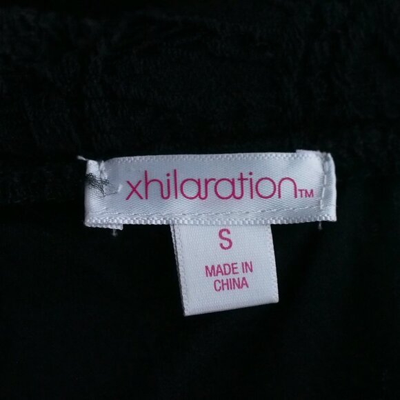 Xhilaration | Beautiful Black Lace Skirt w Scalloped Hem - Picture 2 of 7